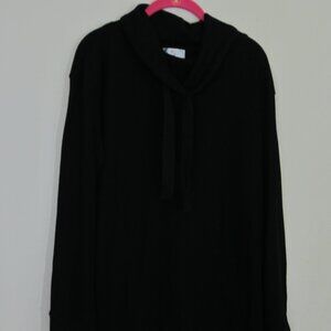 OSO Casuals Long-Sleeved Waffle Knit Tunic in Black Size Medium with a Cowl Neck